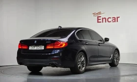 BMW 530 xDrive M Sport/ДИСТРОНИК/360/ОБДУХ/ХЕДЪП/ШИБЕДАХ/, снимка 2