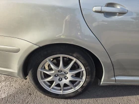 Toyota Avensis 1, 8 бензин, снимка 15