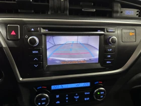 Toyota Auris * NAVI* * PANO*  - 7300 € / 14277.56 лв. - 18595386 11
