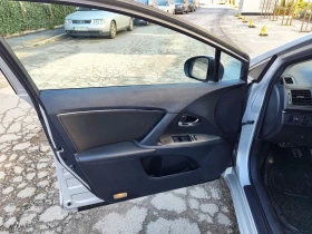 Toyota Avensis 2.2D 150ps EURO5B oбслужен - 4000 € / 7823.32 лв. - 69326952 5