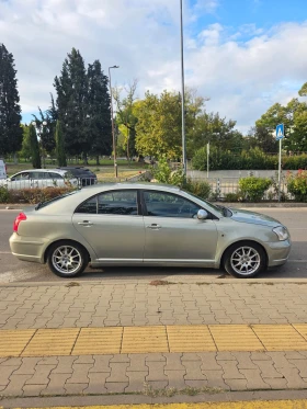 ������ Toyota Avensis