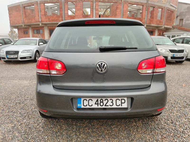 VW Golf 1.6TDI-105к.с/НАВИГАЦИЯ /КЛИМАТРОНИК /ОБСЛУЖЕН!!! , снимка 6 - Автомобили и джипове - 47955393