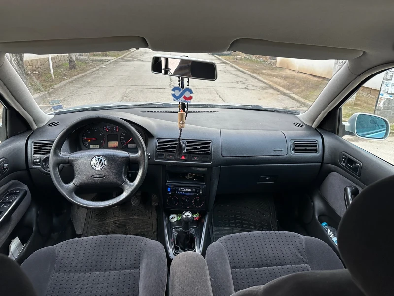 VW Golf 1.9TDi, снимка 6 - Автомобили и джипове - 48824793