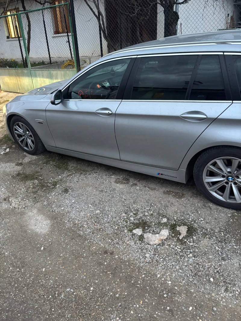 BMW 530 F11 Facelift , снимка 14 - Автомобили и джипове - 49521230