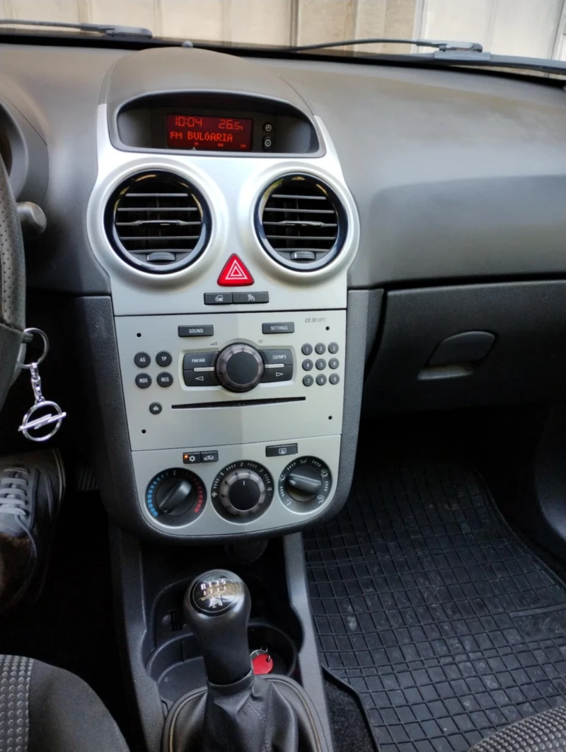 Opel Corsa, снимка 6 - Автомобили и джипове - 50804656
