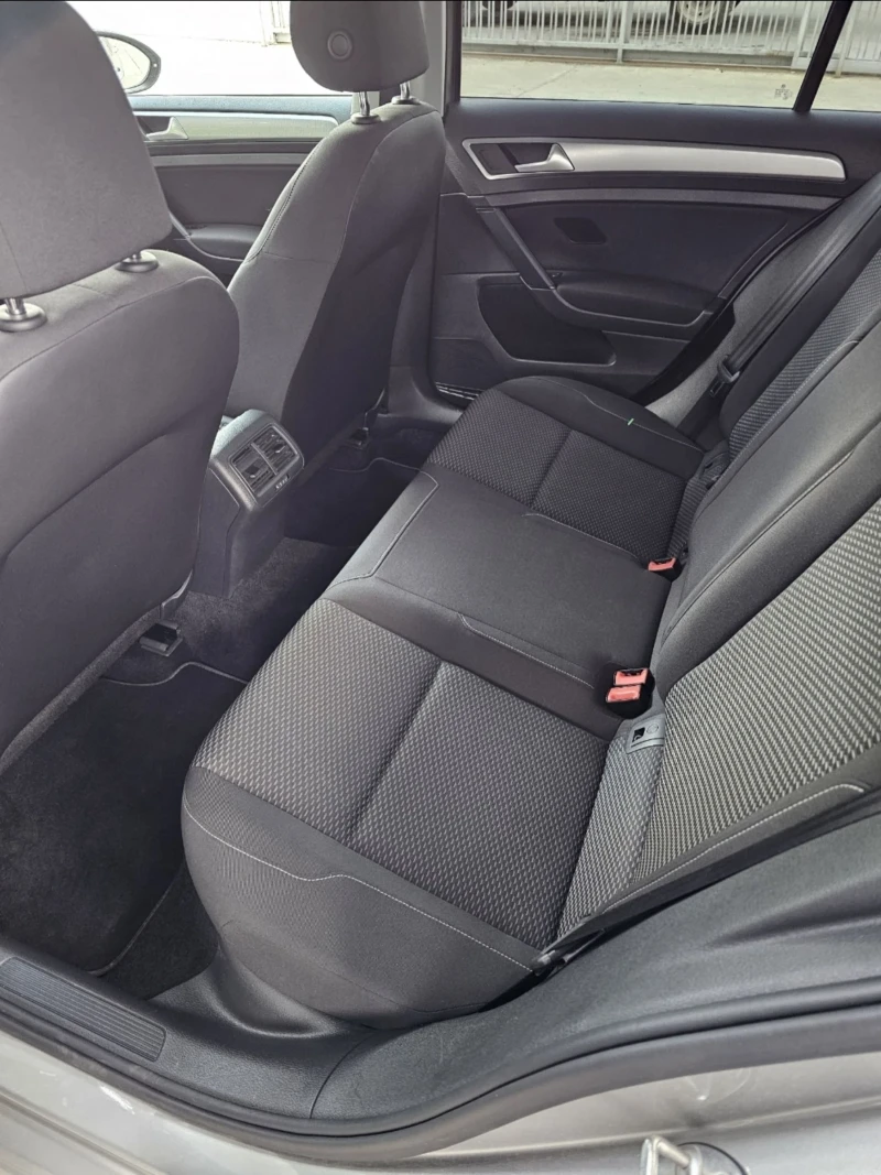 VW Golf 1.6TDI 116к.с. DSG 40000км, снимка 9 - Автомобили и джипове - 50853832