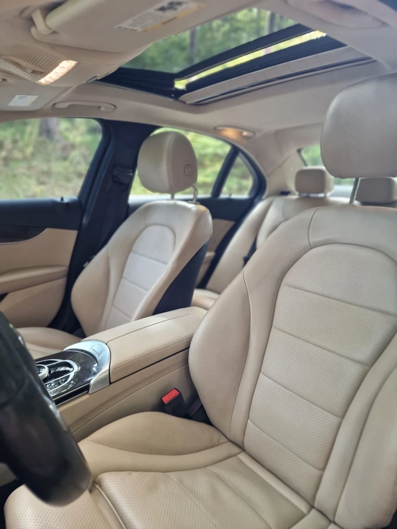 Mercedes-Benz C 300 FACELIFT, снимка 12 - Автомобили и джипове - 52312300