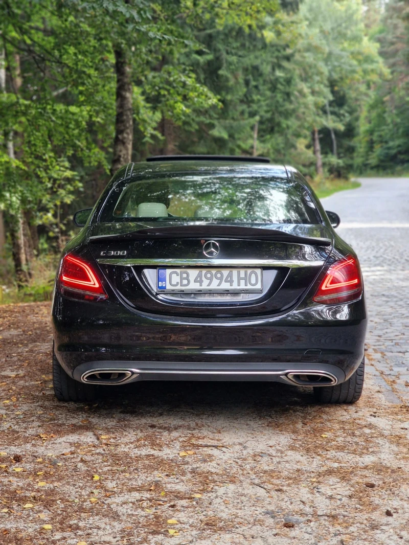 Mercedes-Benz C 300 FACELIFT, снимка 7 - Автомобили и джипове - 52312300