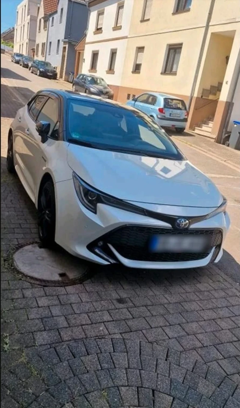 Toyota Corolla Хечбек, снимка 6 - Автомобили и джипове - 52346722