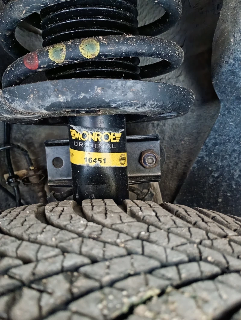 Skoda Fabia 1.4 TDi 2009г. Климатроник, снимка 5 - Автомобили и джипове - 52825988