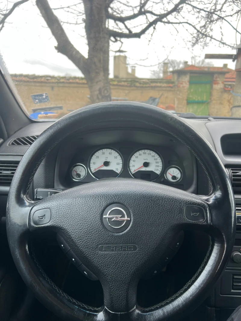Opel Astra, снимка 5 - Автомобили и джипове - 53330942