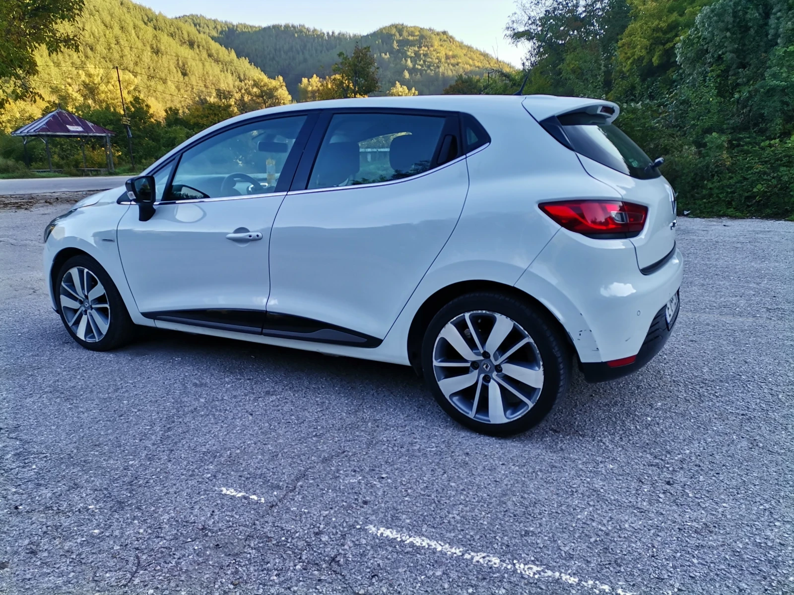 Renault Clio 1.5 DCI - изображение 4