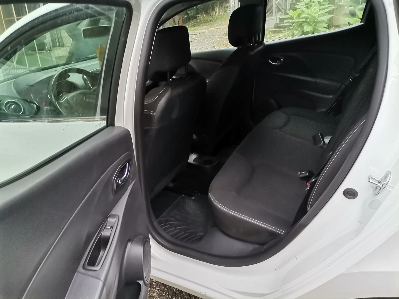Renault Clio 1.5 DCI - изображение 10