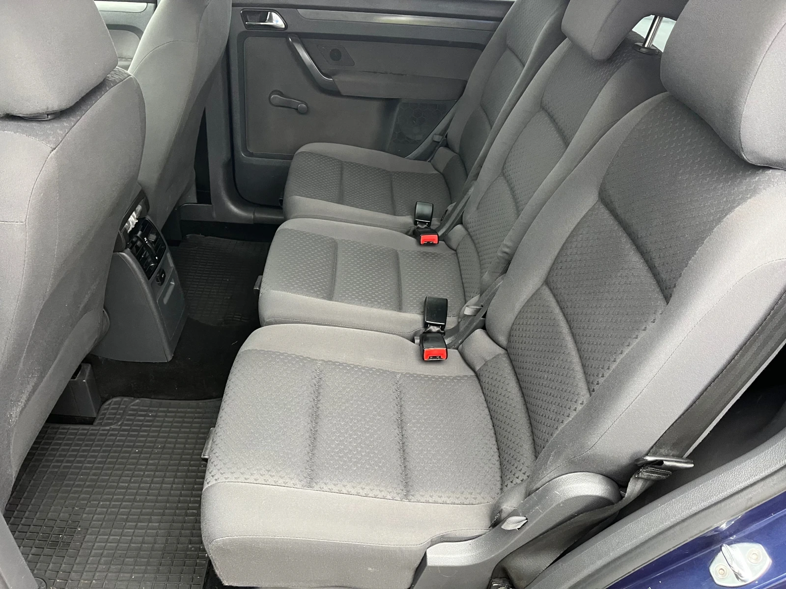 VW Touran 1.9TDI-NAVI - изображение 6