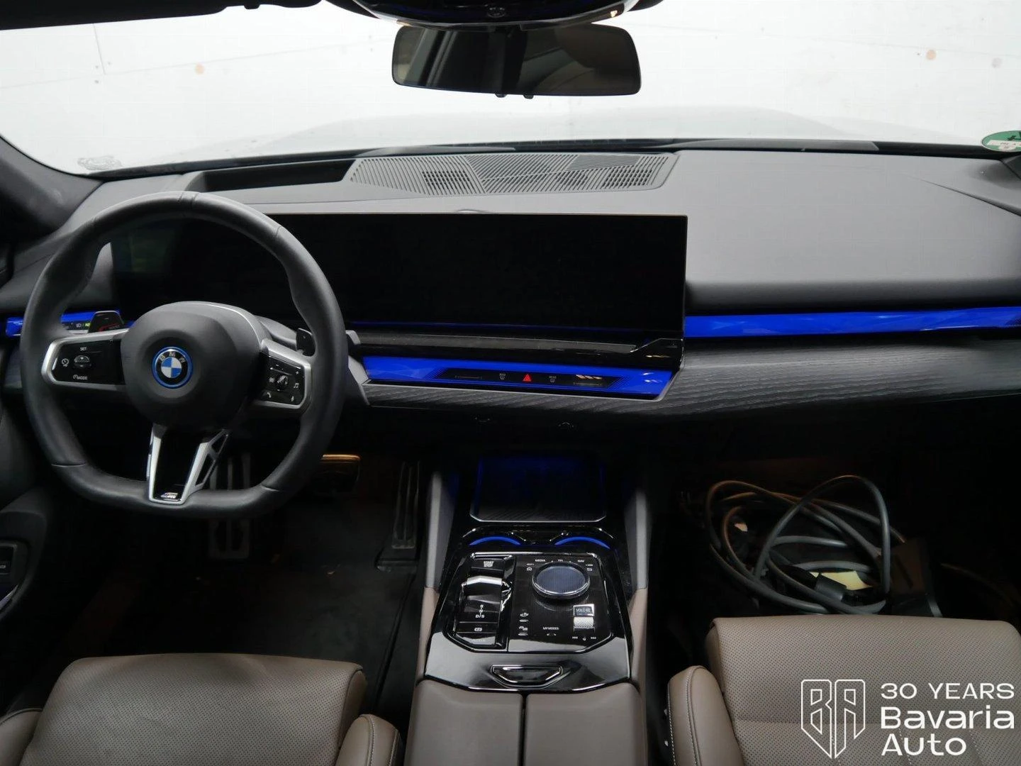 BMW 550 e xDrive M Sport Paket - изображение 5