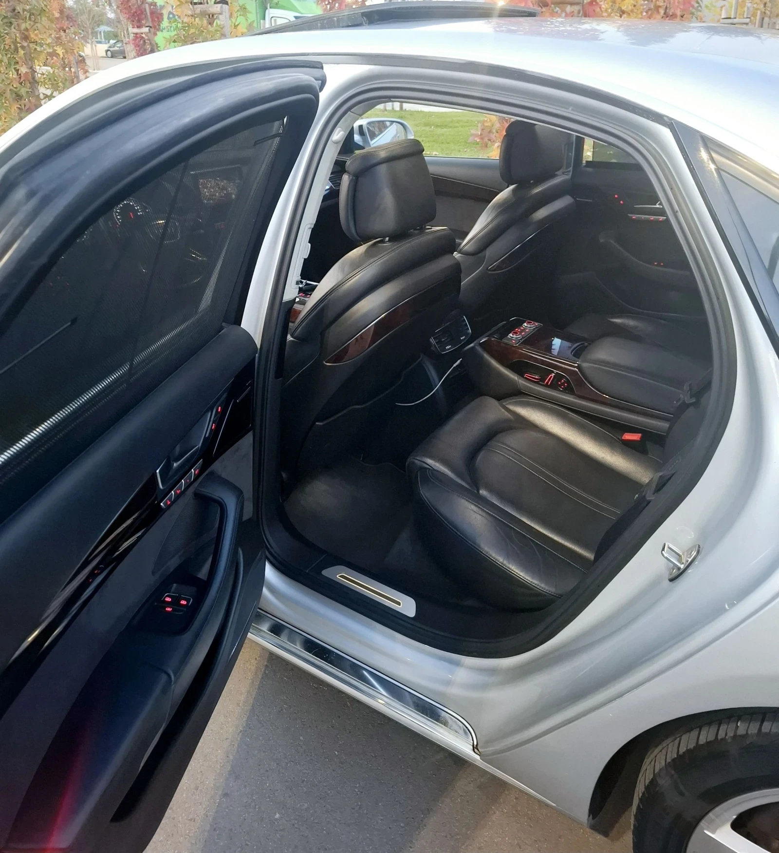 Audi A8 4.2 TDI/FULL/ОБДУХ/МАСАЖ/ДИСТР/BOSE/М.ТОЧКА/АЛКАНТ - изображение 9