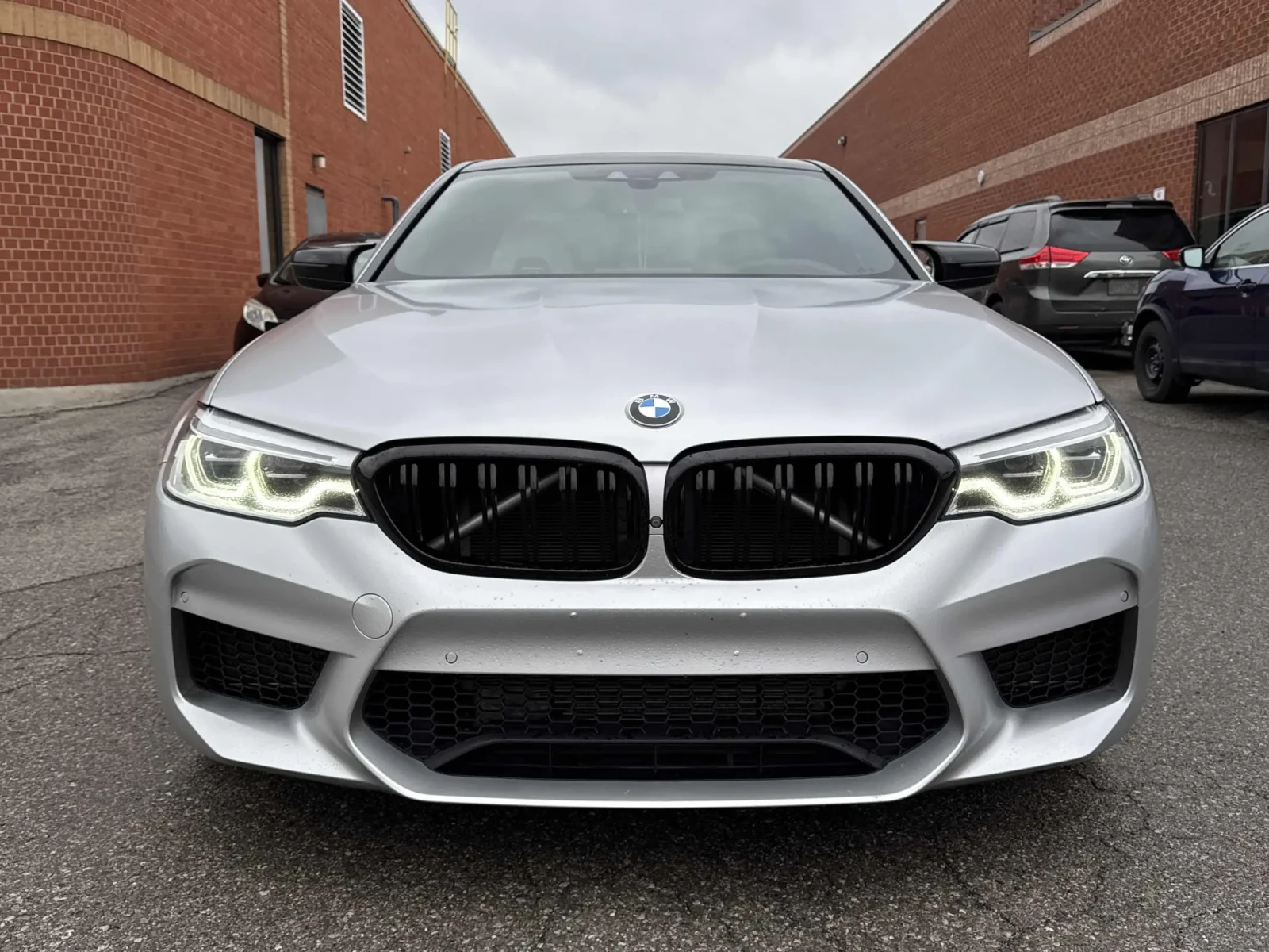 BMW M5 * CARFAX * БЕЗ ПЪРВОНАЧАЛНА ВНОСКА - изображение 3