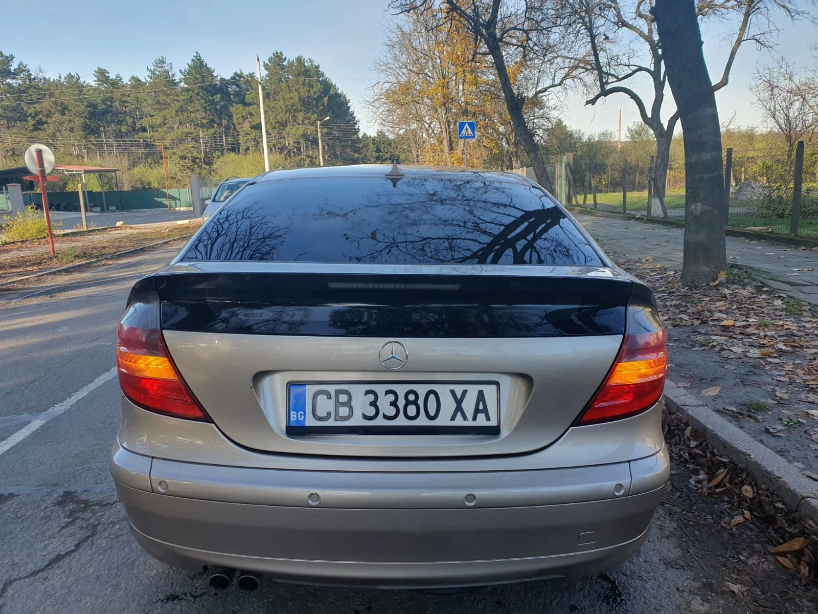 Mercedes-Benz C 180  - изображение 4