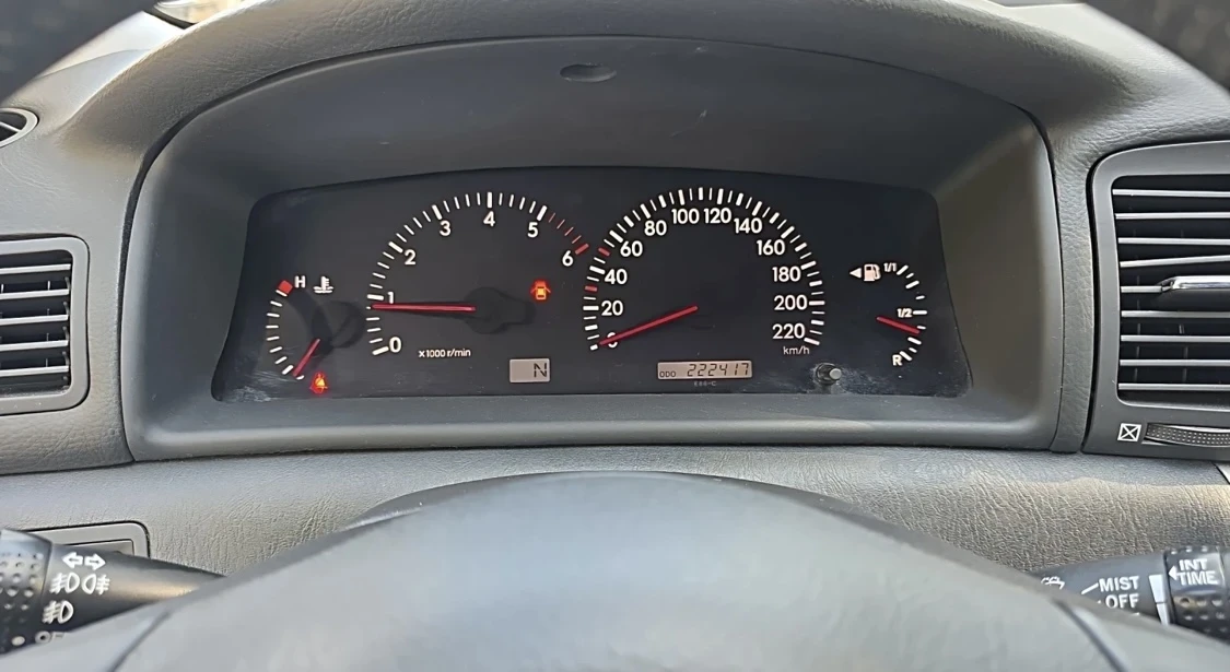 Toyota Corolla  - изображение 3