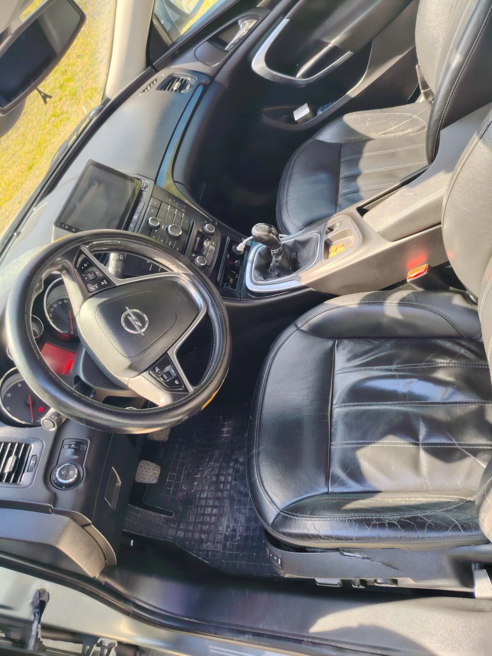 Opel Insignia, снимка 9 - Автомобили и джипове - 53783046