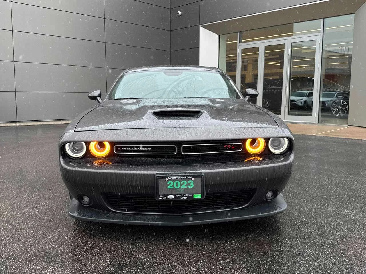 Dodge Challenger  | R/T RWD | ОТ ПРЕДСТАВИТЕЛСТВО | , снимка 5 - Автомобили и джипове - 54303652