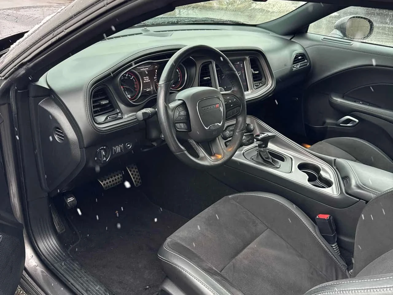 Dodge Challenger  | R/T RWD | ОТ ПРЕДСТАВИТЕЛСТВО | , снимка 7 - Автомобили и джипове - 54303652