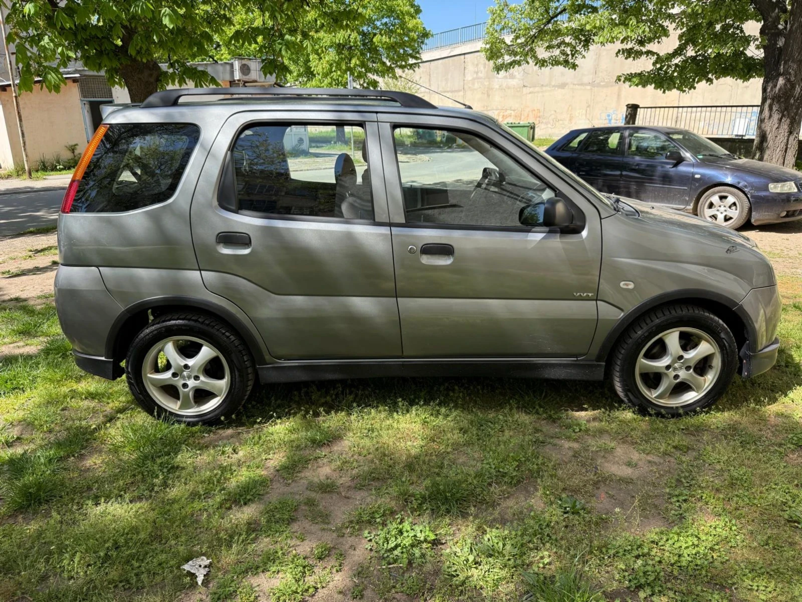 Suzuki Ignis 4Х4, снимка 5 - Автомобили и джипове - 54364324