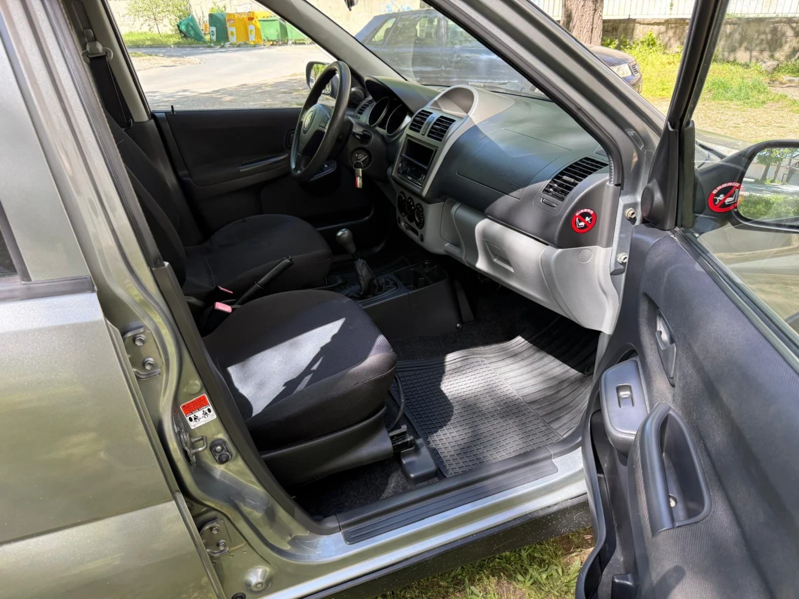 Suzuki Ignis 4Х4, снимка 15 - Автомобили и джипове - 54364324