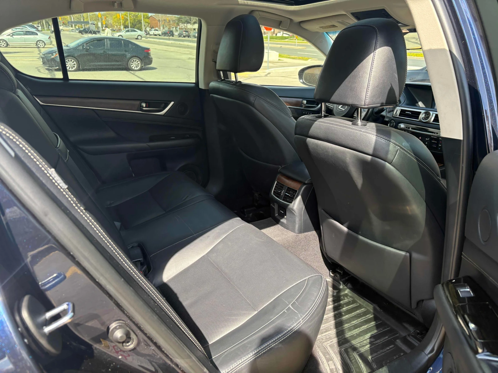 Lexus GS 350 * * CARFAX * * АВТО КРЕДИТ * * , снимка 11 - Автомобили и джипове - 54417252