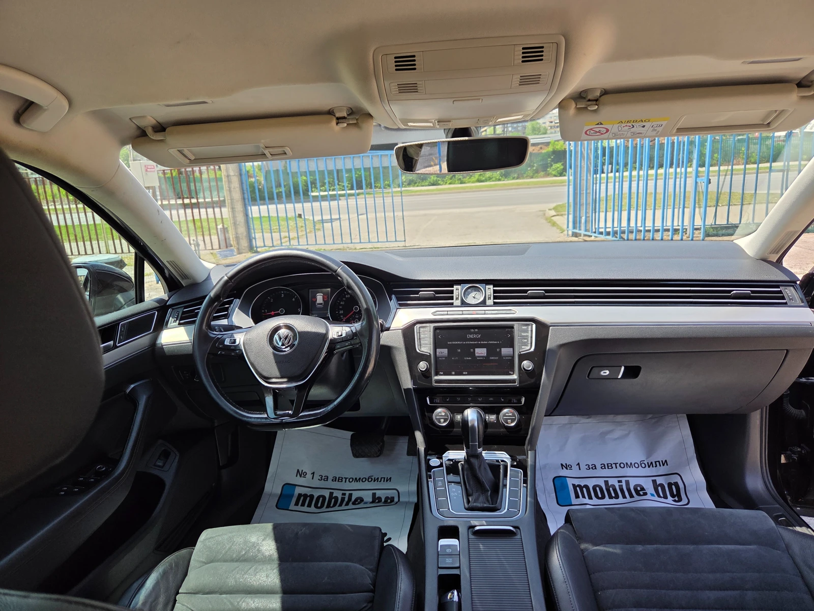 VW Passat Highline 2.0TDI DSG Full Led Euro6 Service History, снимка 9 - Автомобили и джипове - 54739973