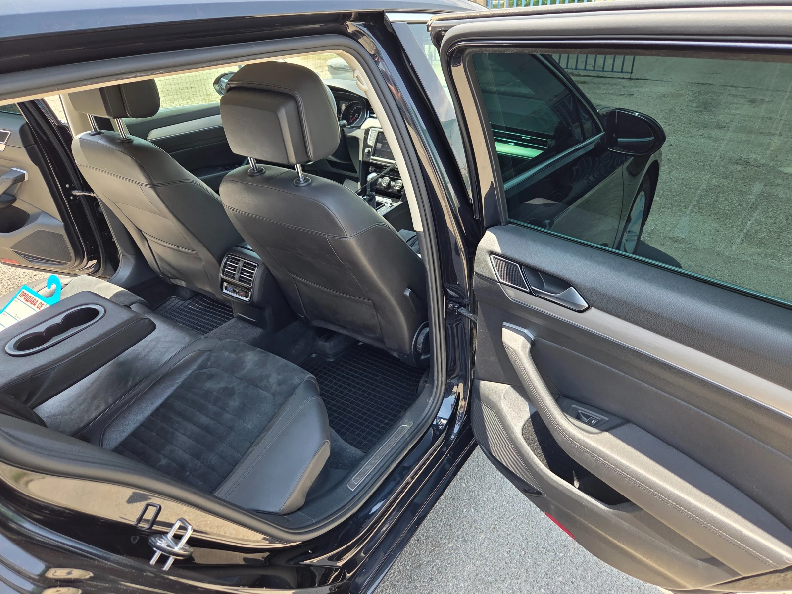 VW Passat Highline 2.0TDI DSG Full Led Euro6 Service History, снимка 12 - Автомобили и джипове - 54739973