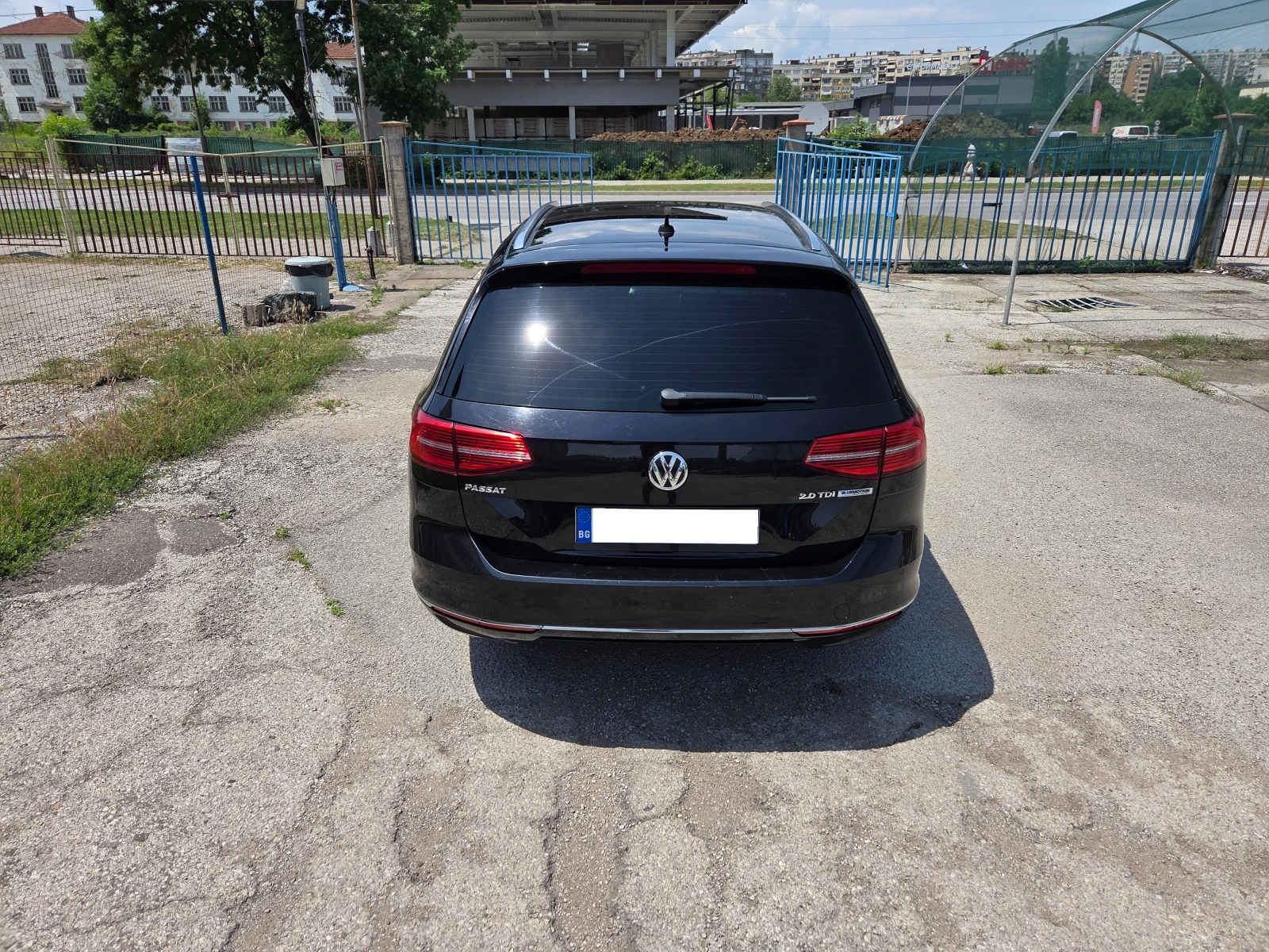 VW Passat Highline 2.0TDI DSG Full Led Euro6 Service History, снимка 5 - Автомобили и джипове - 54739973