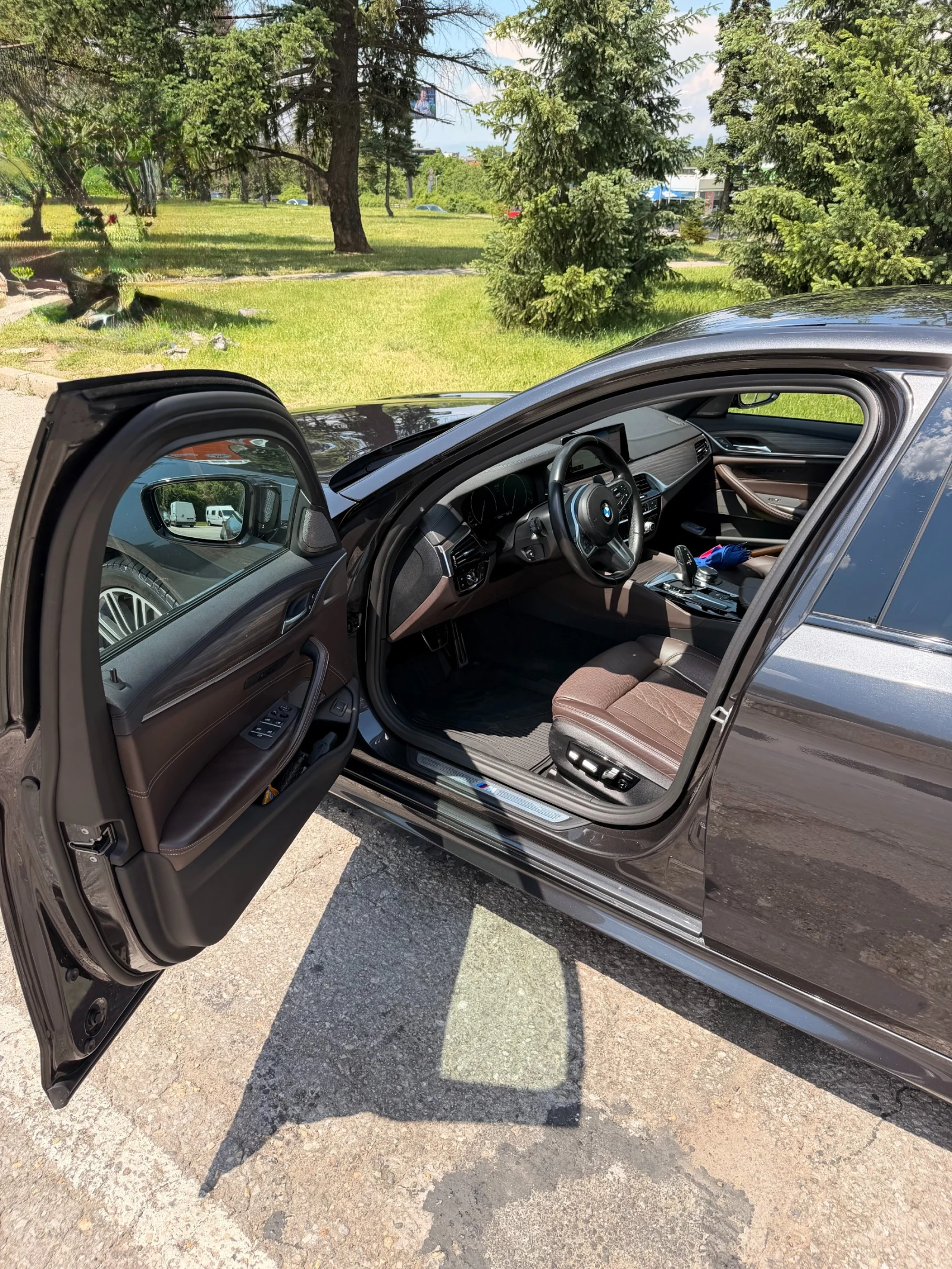 BMW 540 xDrive, снимка 8 - Автомобили и джипове - 54819671