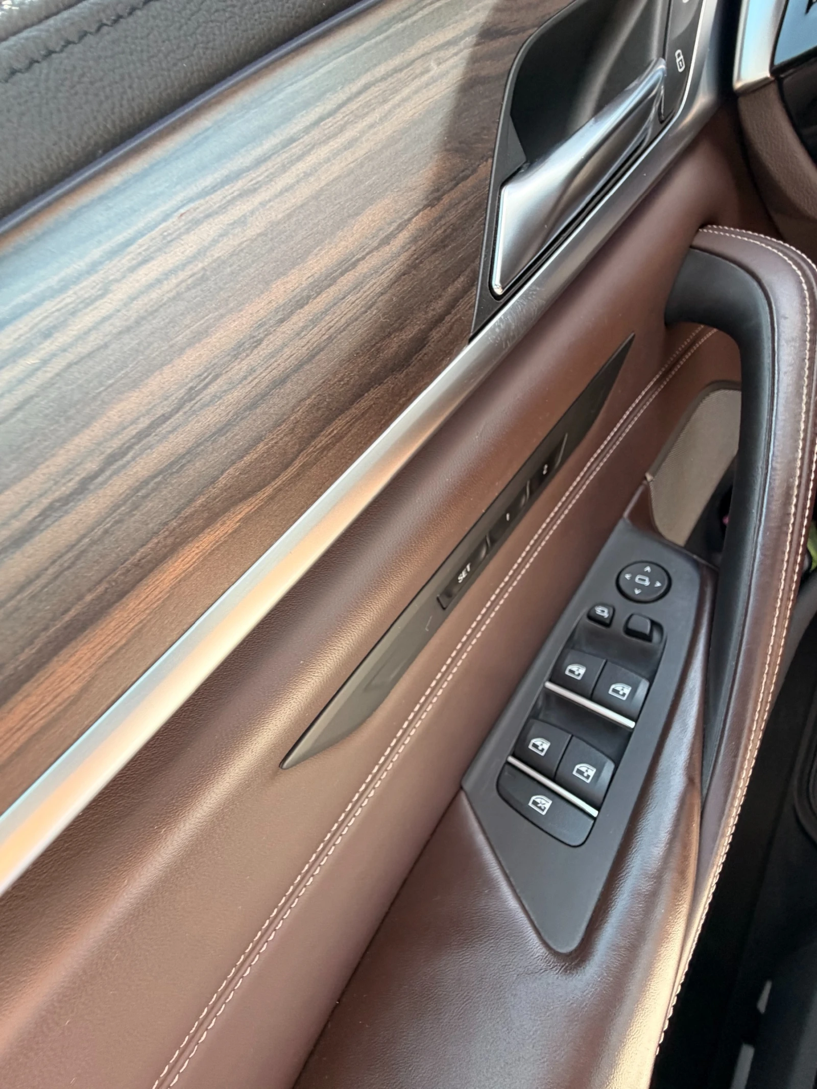 BMW 540 xDrive, снимка 14 - Автомобили и джипове - 54819671