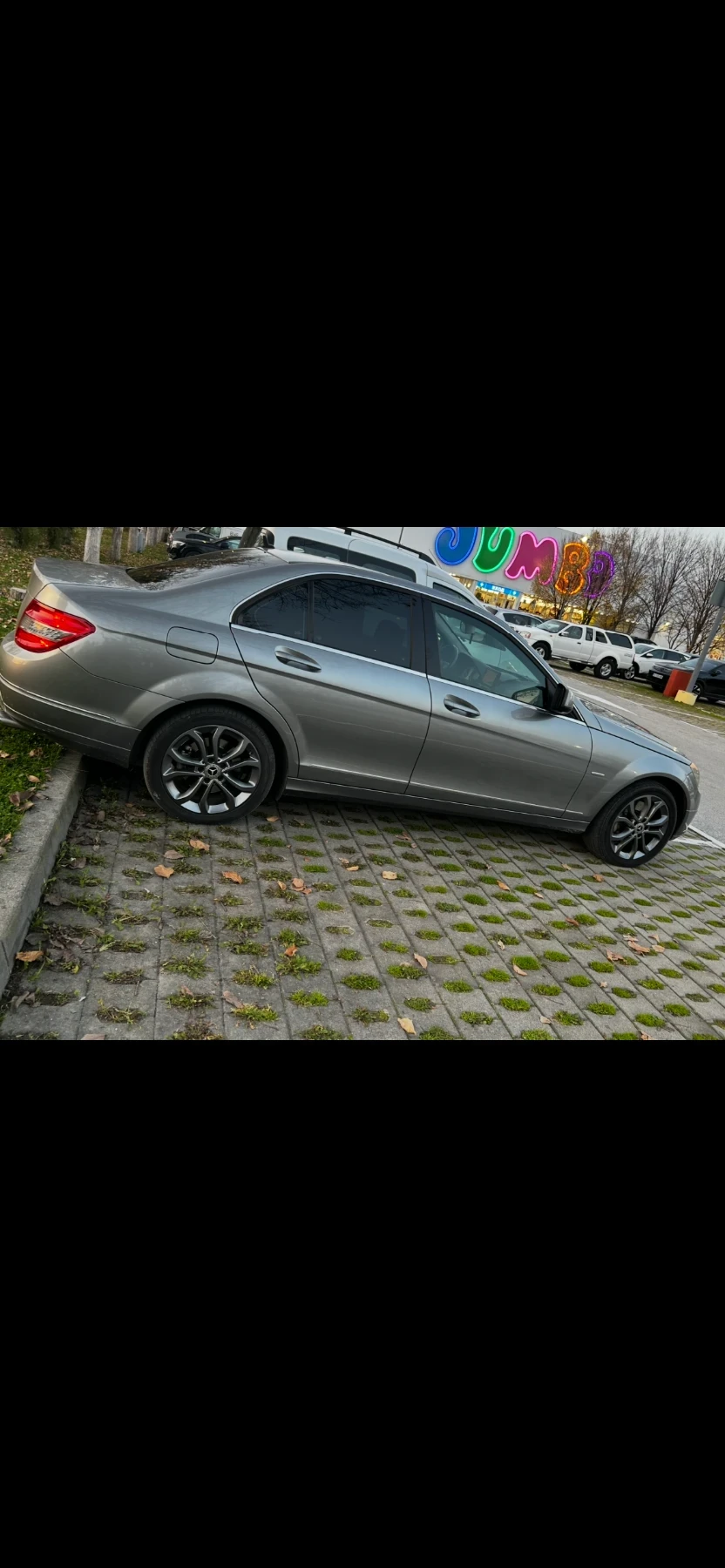 Mercedes-Benz C 320, снимка 4 - Автомобили и джипове - 55229305