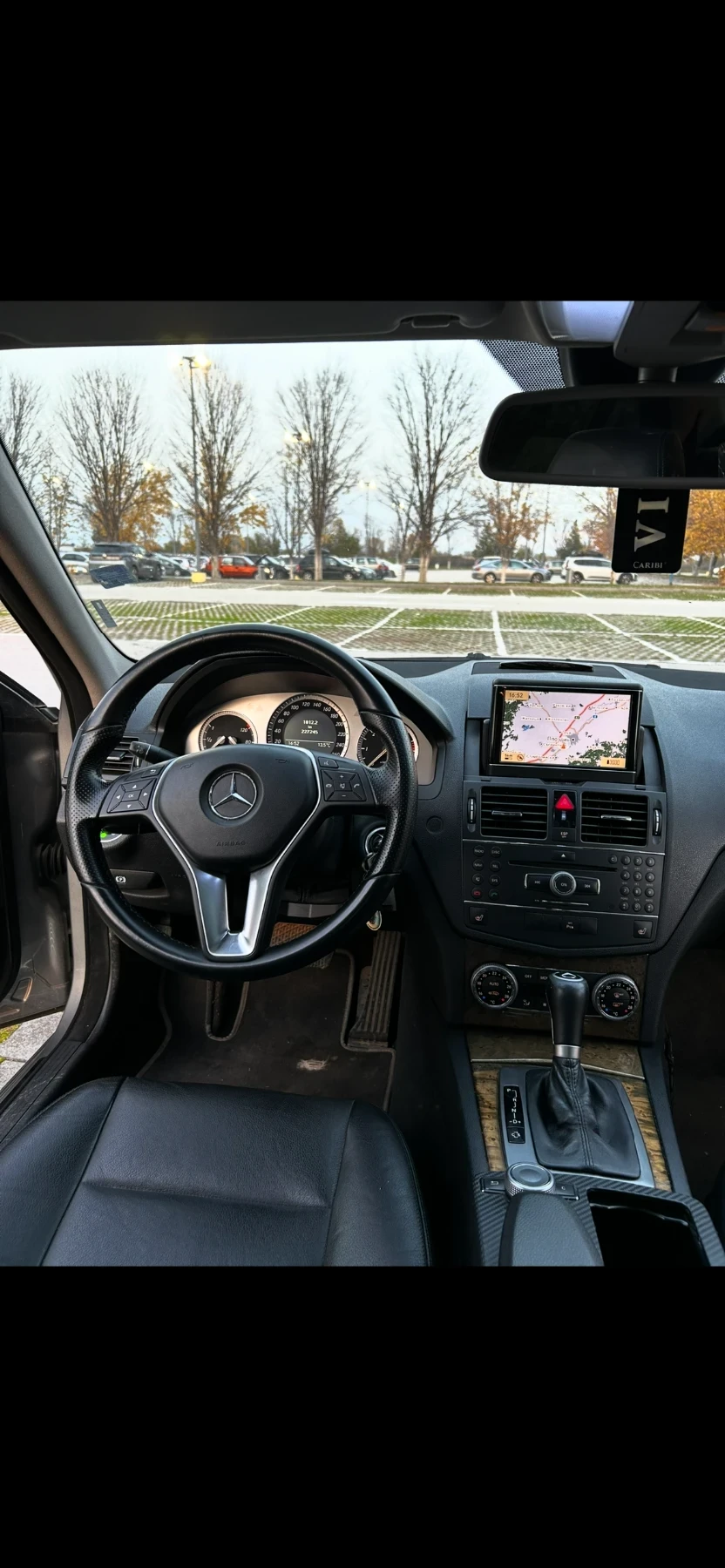 Mercedes-Benz C 320, снимка 5 - Автомобили и джипове - 55229305