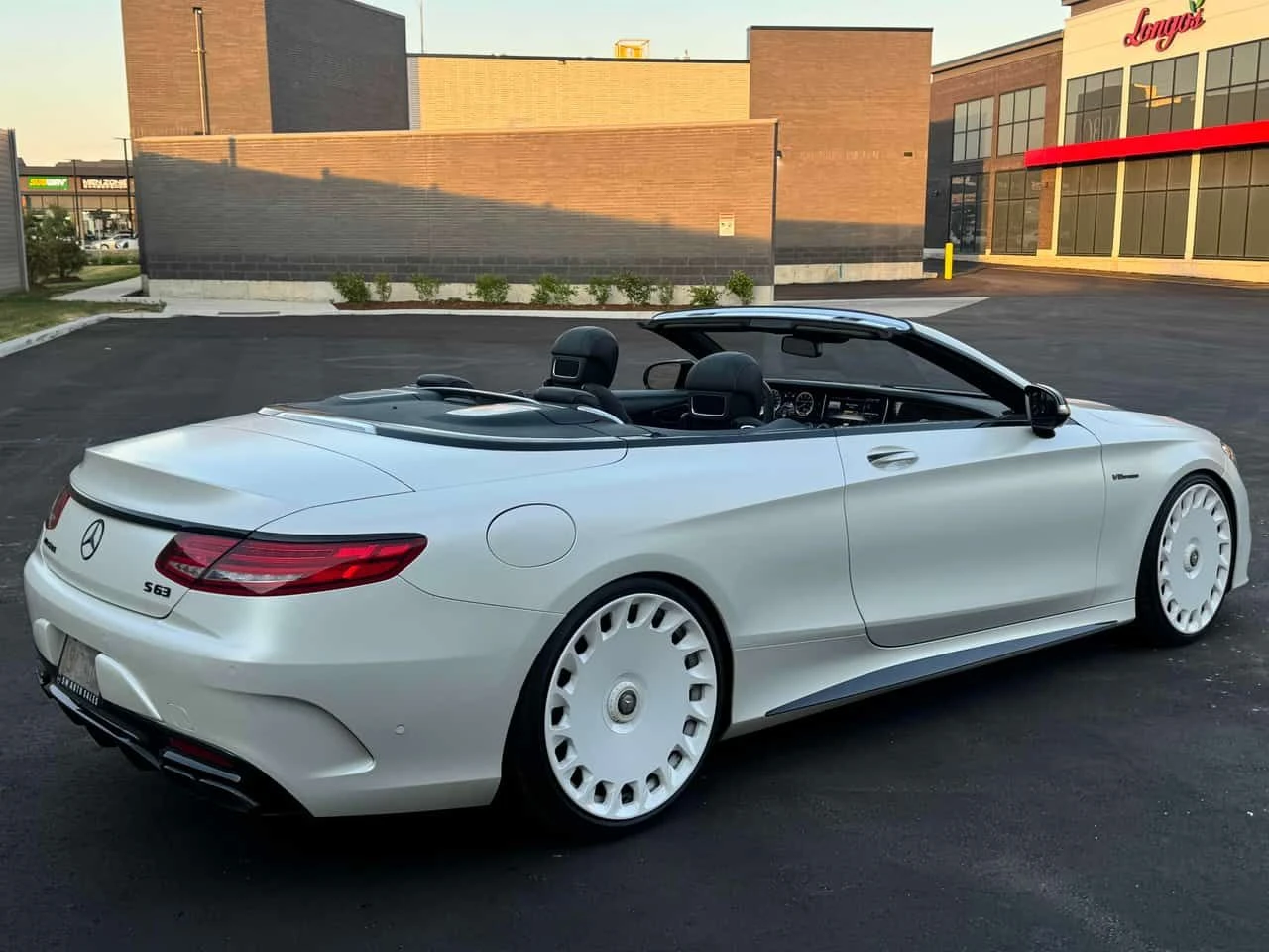 Mercedes-Benz S 63 * CABRIO * CARFAX * БЕЗ ЗАБЕЛЕЖКА * АВТОКРЕДИТ * , снимка 4 - Автомобили и джипове - 55245406