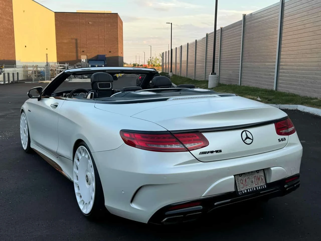 Mercedes-Benz S 63 * CABRIO * CARFAX * БЕЗ ЗАБЕЛЕЖКА * АВТОКРЕДИТ * , снимка 3 - Автомобили и джипове - 55245406