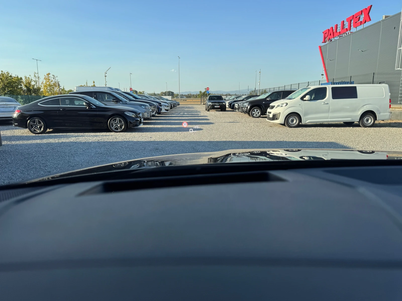 Audi E-Tron 55 S-LINE HEAD-UP ПАНОРАМА ВАКУМ KEYLESSGO APPLE, снимка 9 - Автомобили и джипове - 56011015
