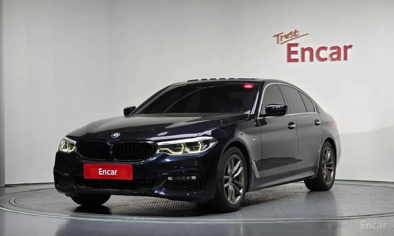BMW 530 xDrive M Sport/ДИСТРОНИК/360/ОБДУХ/ХЕДЪП/ШИБЕДАХ/