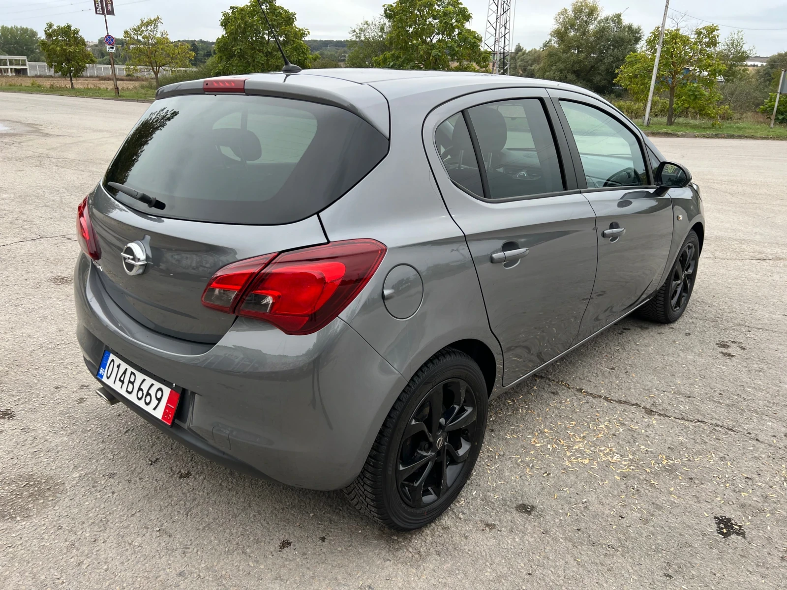 Opel Corsa 1.4I-LPG, снимка 3 - Автомобили и джипове - 56325471