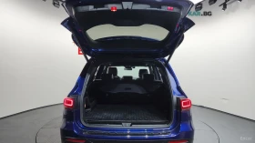 Mercedes-Benz GLB 250 4MATIC / AMG PKG / ПОДГРЕВИ / ДИСТРОНИК / ПАНОРАМА, снимка 17