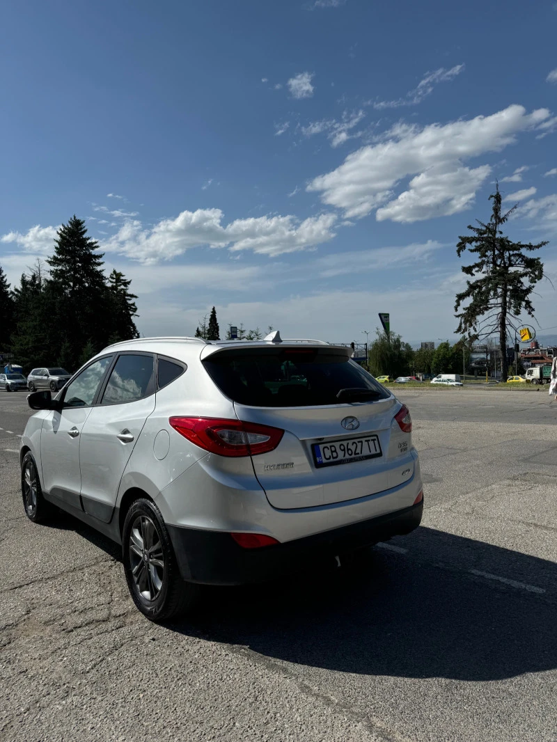 Hyundai IX35, снимка 3 - Автомобили и джипове - 47317330