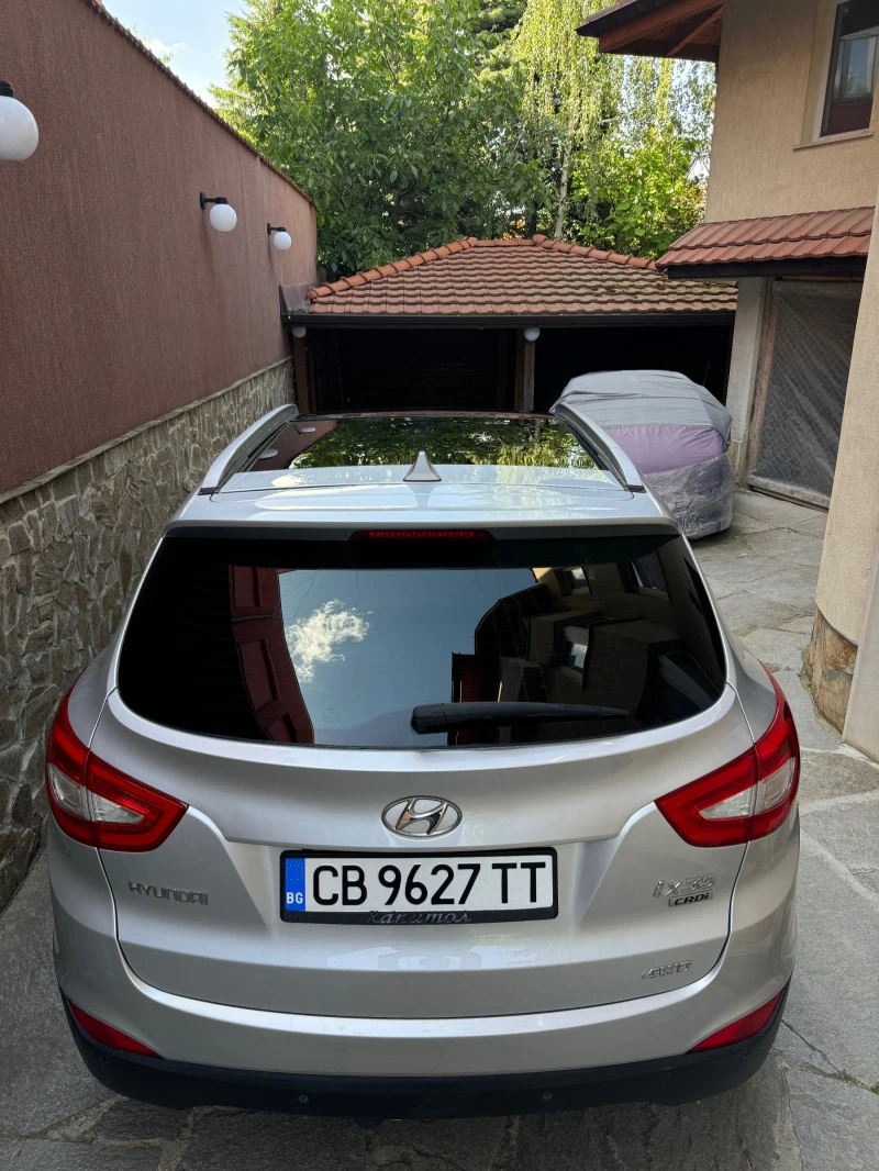 Hyundai IX35, снимка 15 - Автомобили и джипове - 47317330