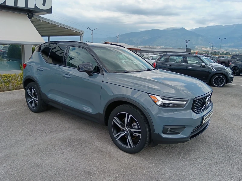 Volvo XC40 2.0T5* R DESIGN* FULL* , снимка 3 - Автомобили и джипове - 46857691