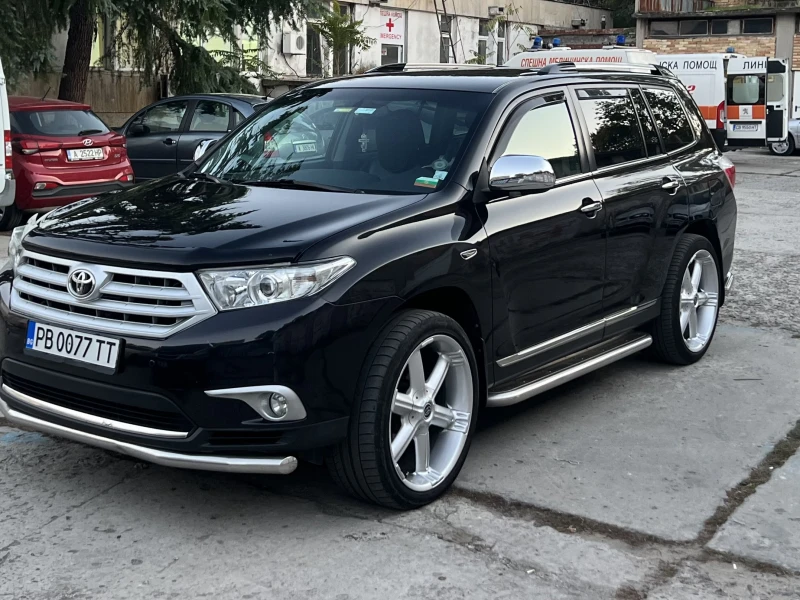 Toyota Highlander, снимка 1 - Автомобили и джипове - 47975526