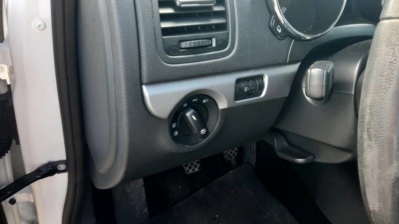 Skoda Yeti 1.2 газ бензин, снимка 14 - Автомобили и джипове - 52865363