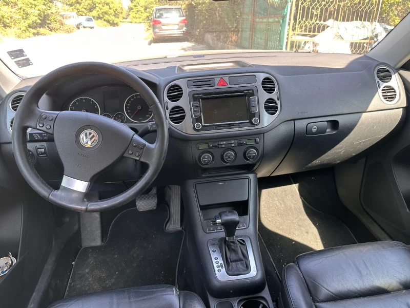 VW Tiguan 2.0tsi dsg, снимка 9 - Автомобили и джипове - 51899827
