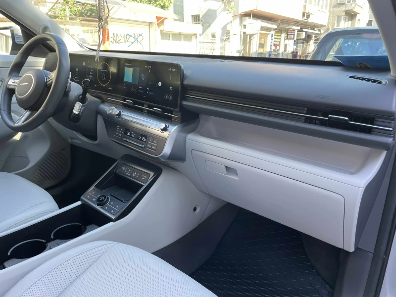 Hyundai Kona 1.6T Limited 4x4, снимка 10 - Автомобили и джипове - 52077812