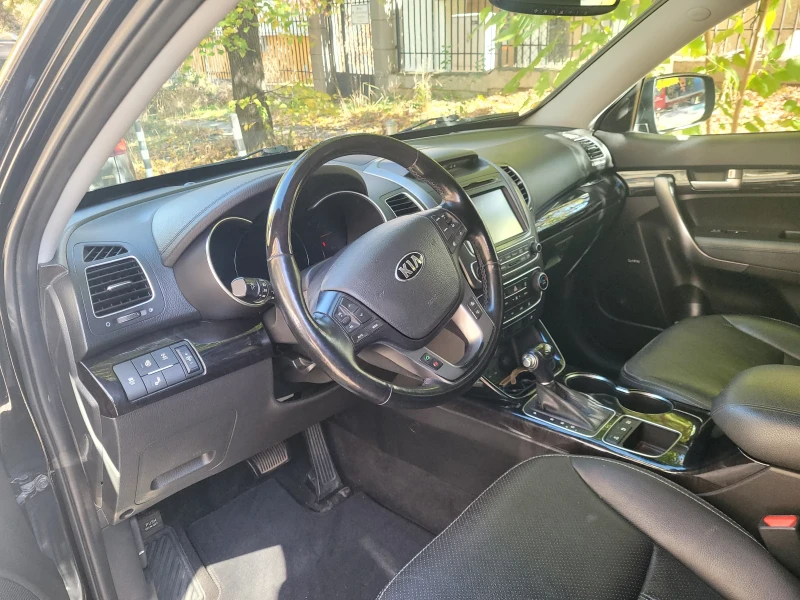 Kia Sorento EX, снимка 5 - Автомобили и джипове - 52105271